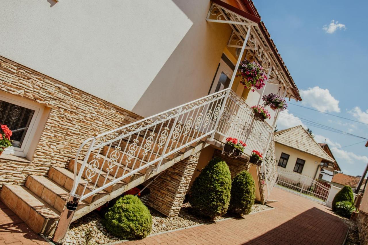 Appartamento Vila Adria Hrabušice Esterno foto