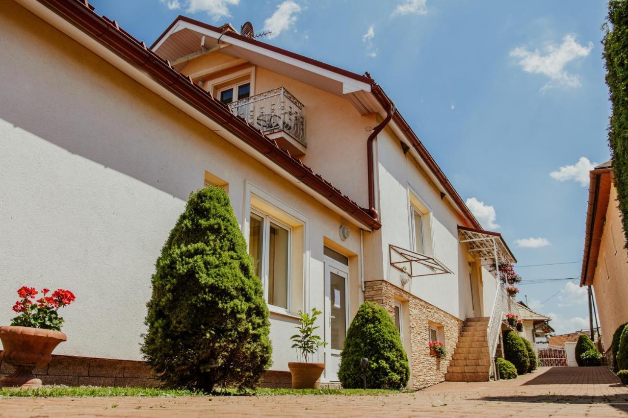 Vila Adria Hrabušice Esterno foto